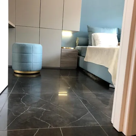 Neo Boutique Apartment *